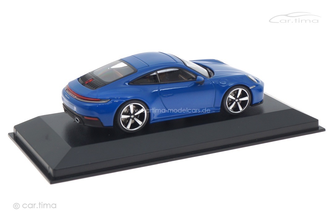 Porsche 911 (992.2) Carrera Luganoblau Minichamps 1:43 WAP0200210SCPE