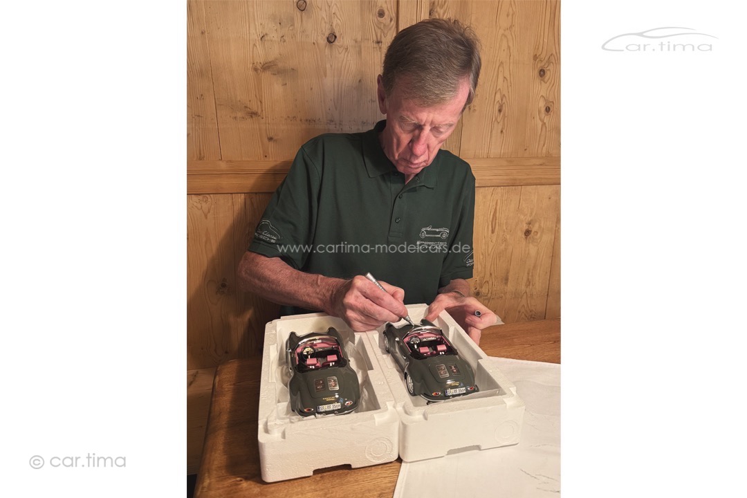 Porsche 356 3000 RR Originalsignatur Walter Röhrl car.tima EXCLUSIVE 1:18 CAR01822001-SIG2