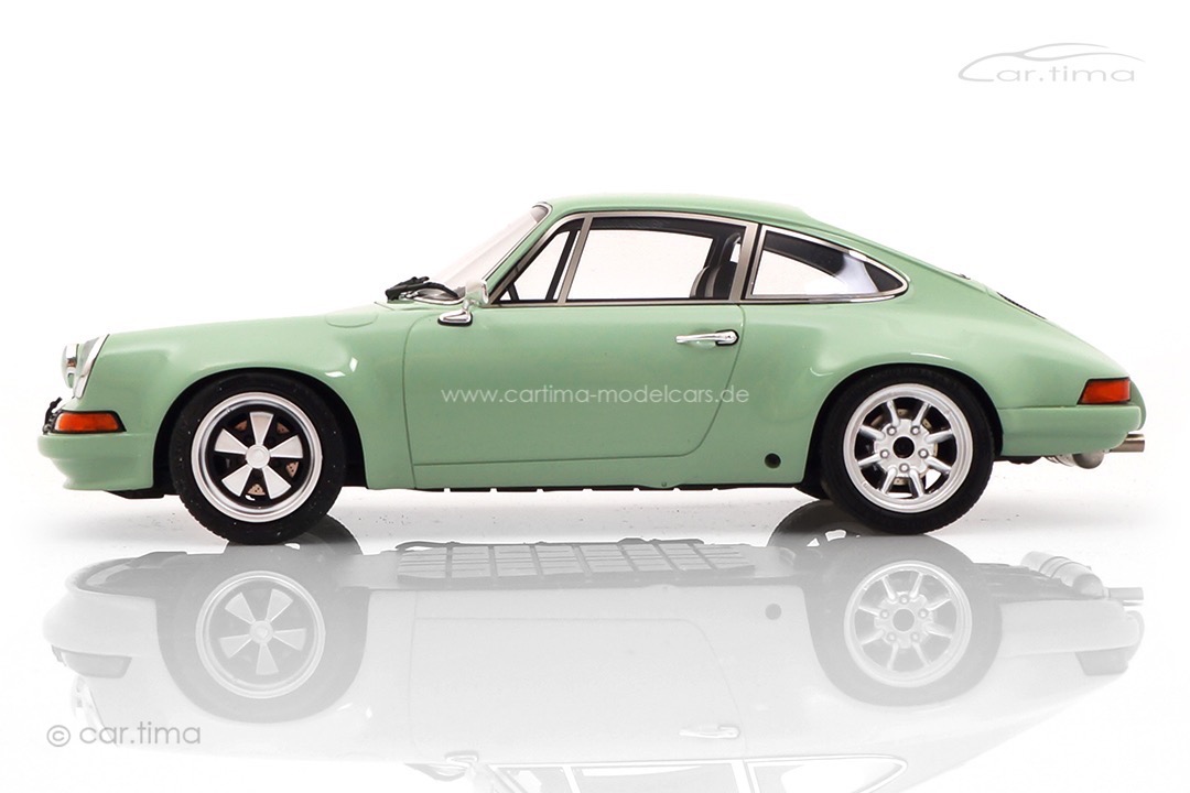 Porsche 911 ST Suthigreen Curvistan Bangkok car.tima 1:18 CAR01825006