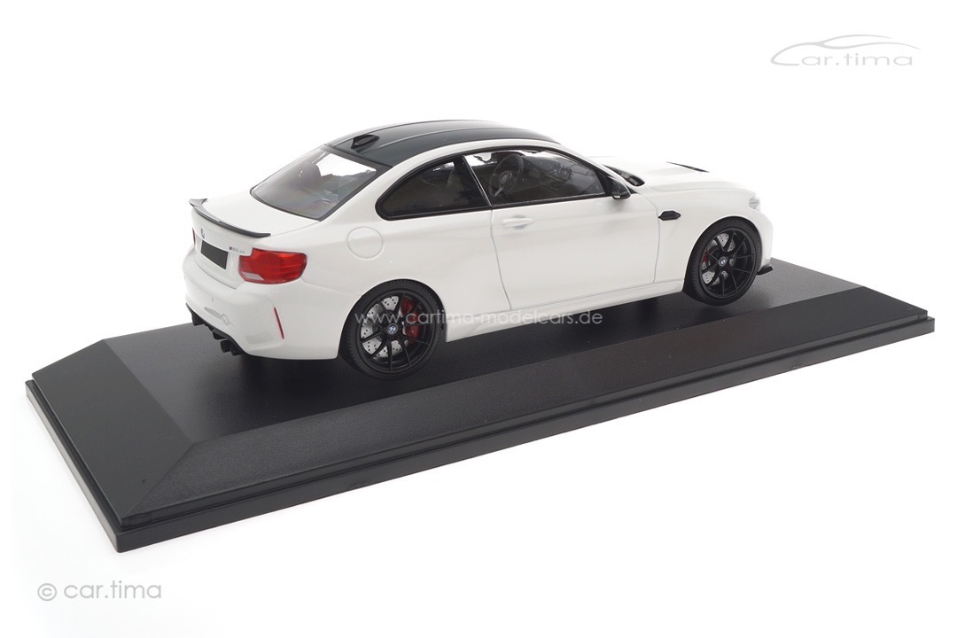 BMW M2 CS Weiß/Rad schwarz Minichamps 1:18 155021025