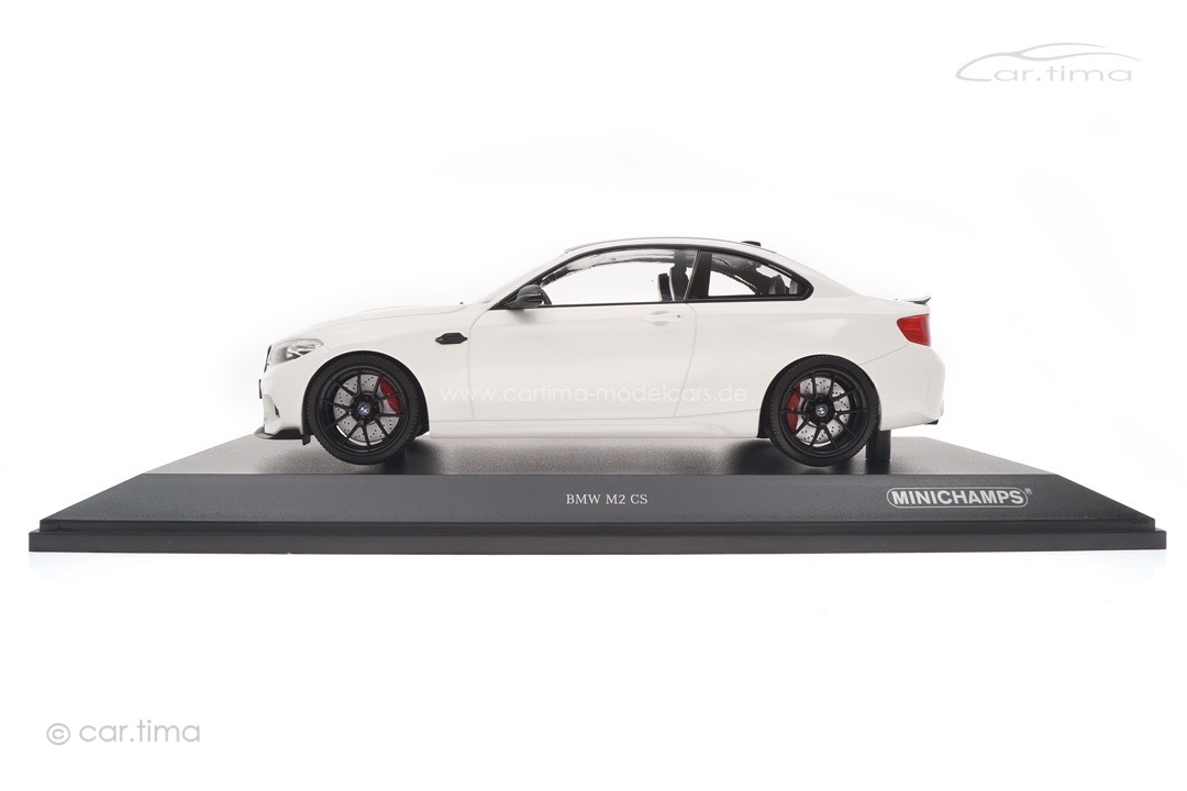 BMW M2 CS Weiß/Rad schwarz Minichamps 1:18 155021025