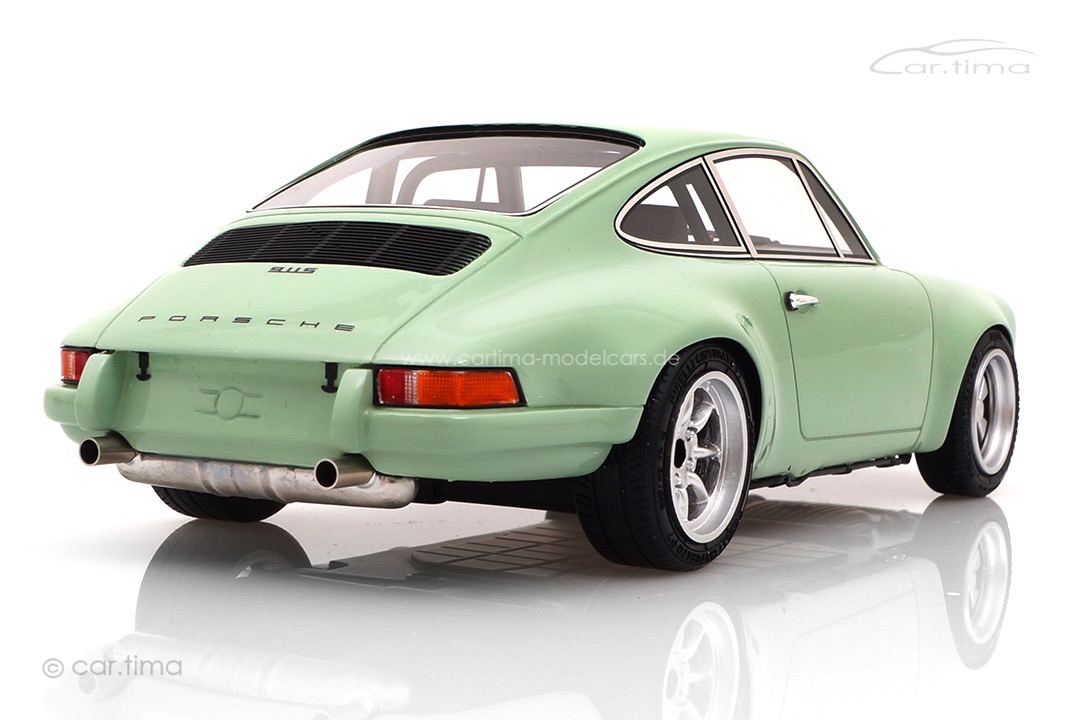 Porsche 911 ST Suthigreen Curvistan Bangkok car.tima 1:18 CAR01825006
