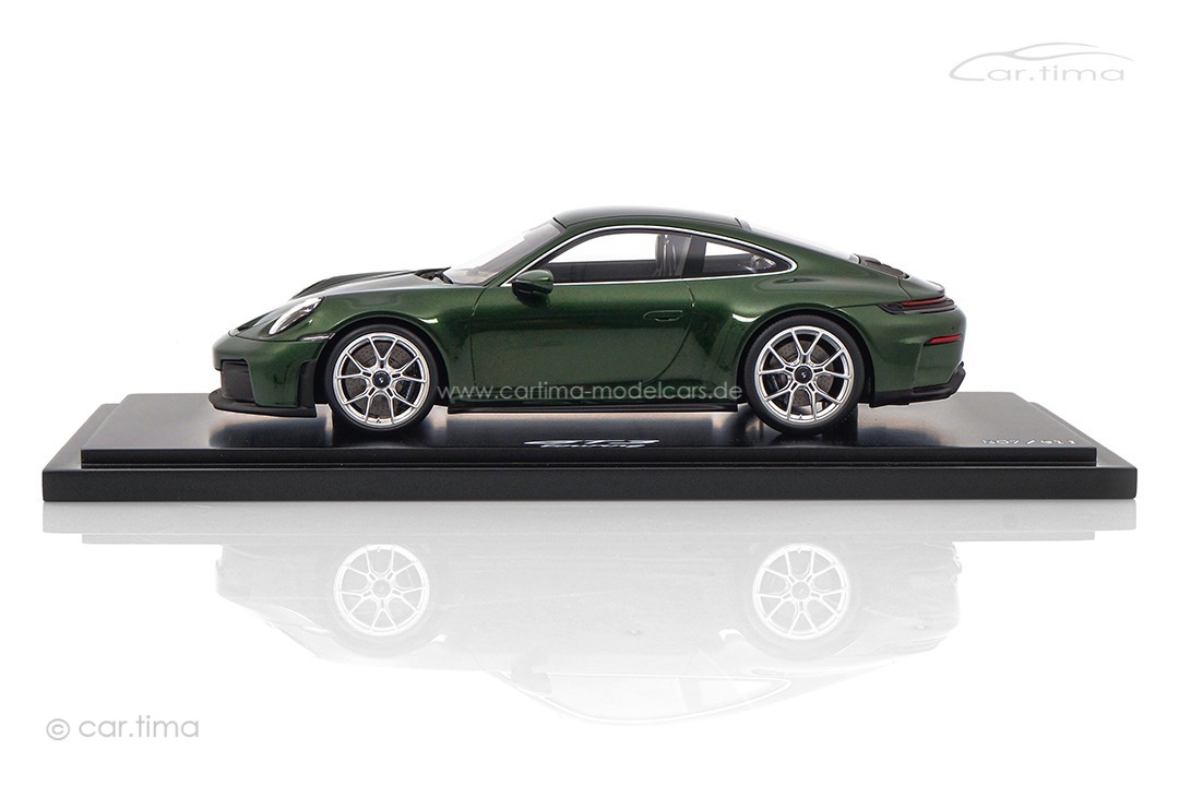 Porsche 911 (992.2) GT3 Touring Oakgrün Neo Spark 1:18 WAP0215220TGT3
