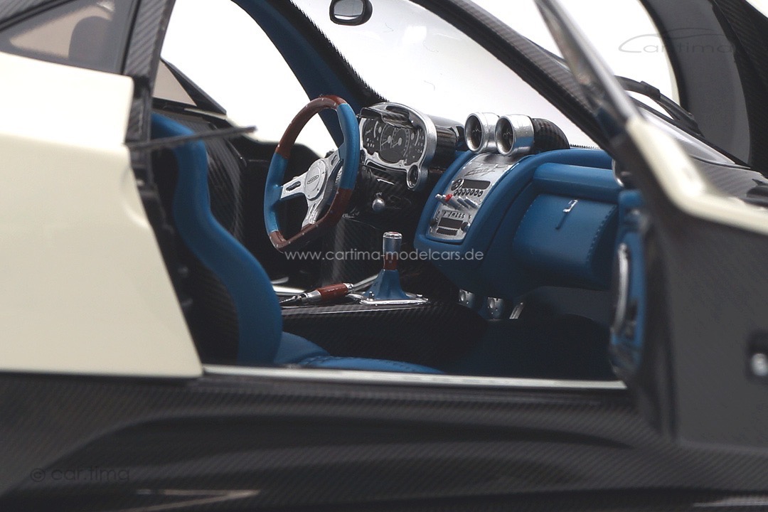 Pagani Zonda F Bianco Fabriano Almost Real 1:18 850407001