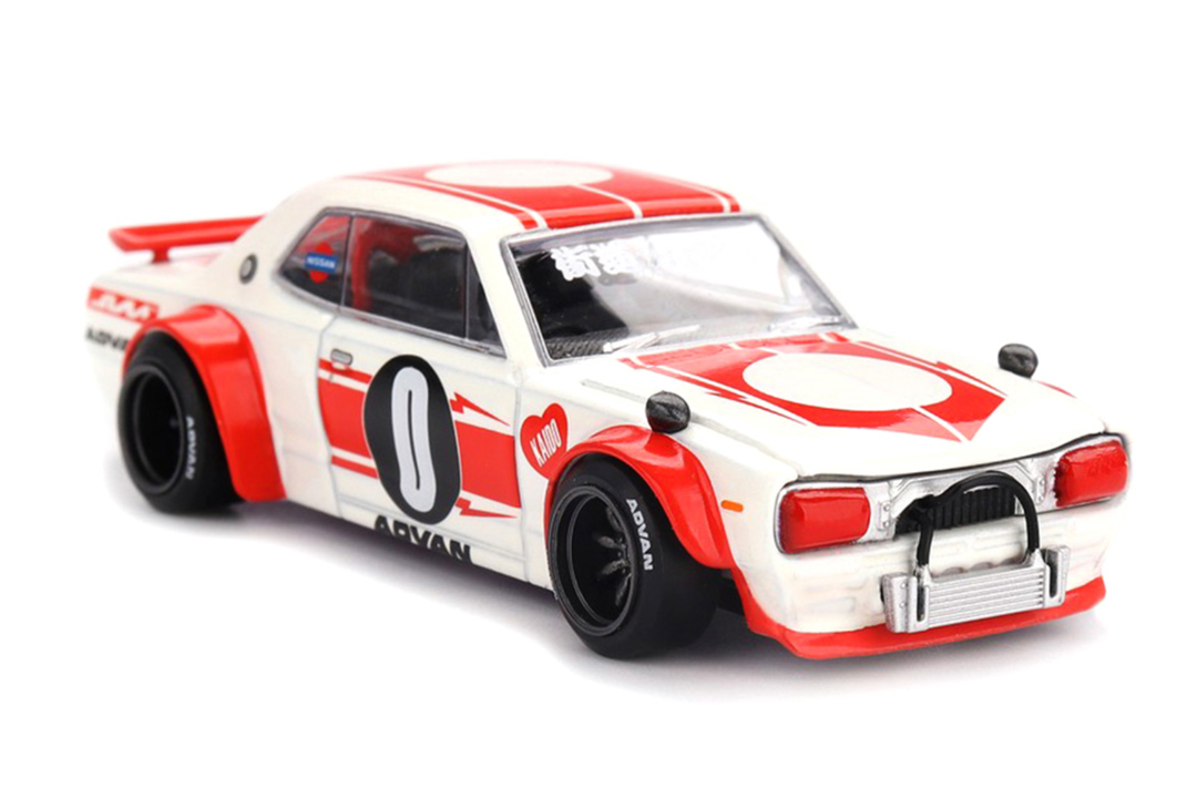 Nissan Skyline GT-R (KPGC10) Kaido Works V2 Kaido House MINI GT 1:64 KHMG211
